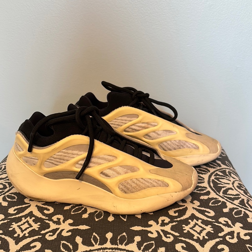 Yeezys - Black and Cream need a cleaning
